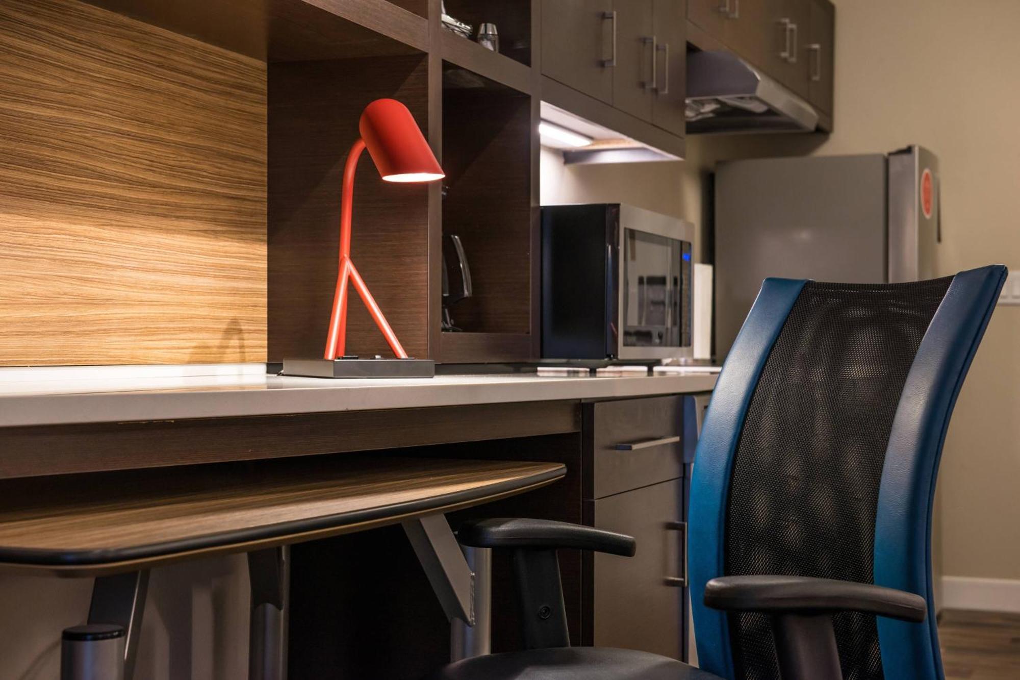 Towneplace Suites By Marriott Merced Exteriör bild