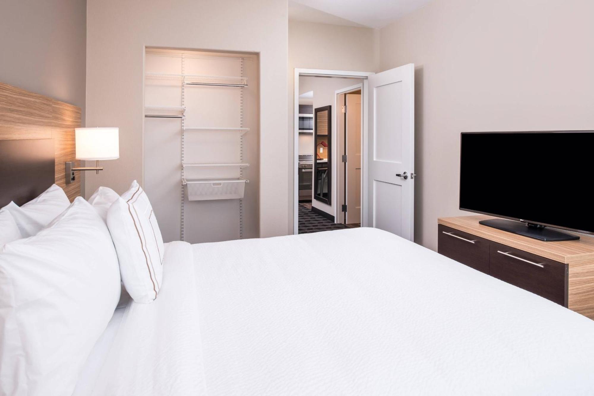 Towneplace Suites By Marriott Merced Exteriör bild